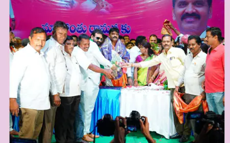 पूर्व महापौर डॉ. बोंथु राम मोहन का जन्मदिन भव्य समारोहों और परोपकारी गतिविधियों के साथ मनाया गया