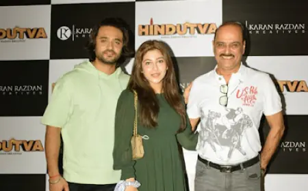 फ़िल्म 'हिंदुत्व' की स्पेशल स्क्रीनिंग में पहुंचे आशीष शर्मा