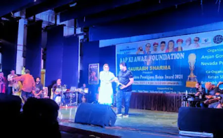 संगीतकार दिलीप सेन द्वारा चीता यज्ञेश शेट्टी को '12वें महाराष्ट्र प्रेस्टीजियस रत्न अवार्ड-2021' से सम्मानित किया गया